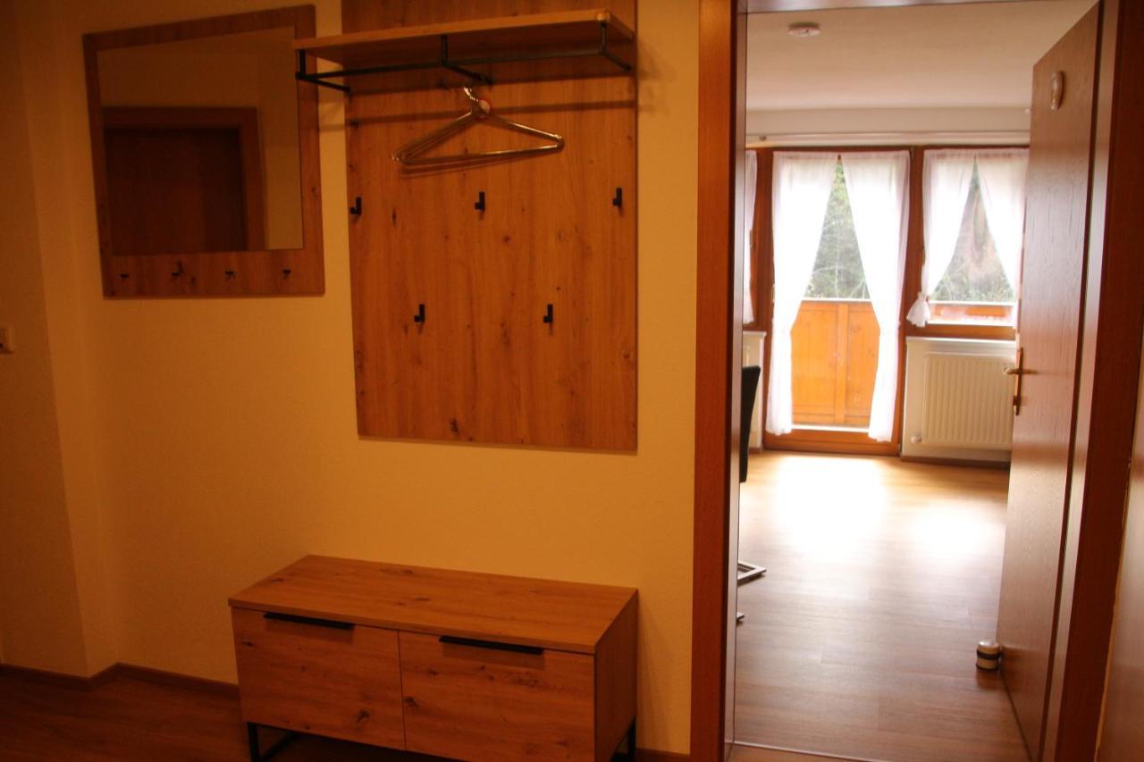 Haus Waldheim Hotel Sankt Leonhard im Pitztal Luaran gambar