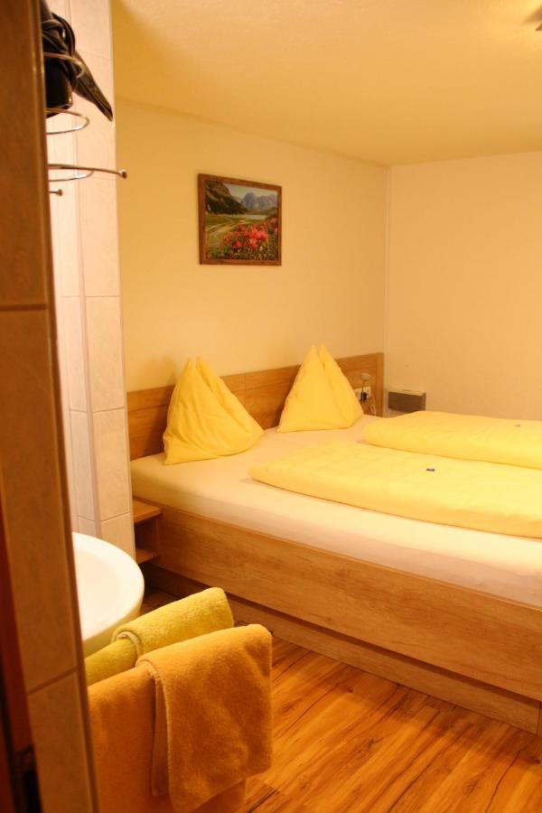 Haus Waldheim Hotel Sankt Leonhard im Pitztal Luaran gambar
