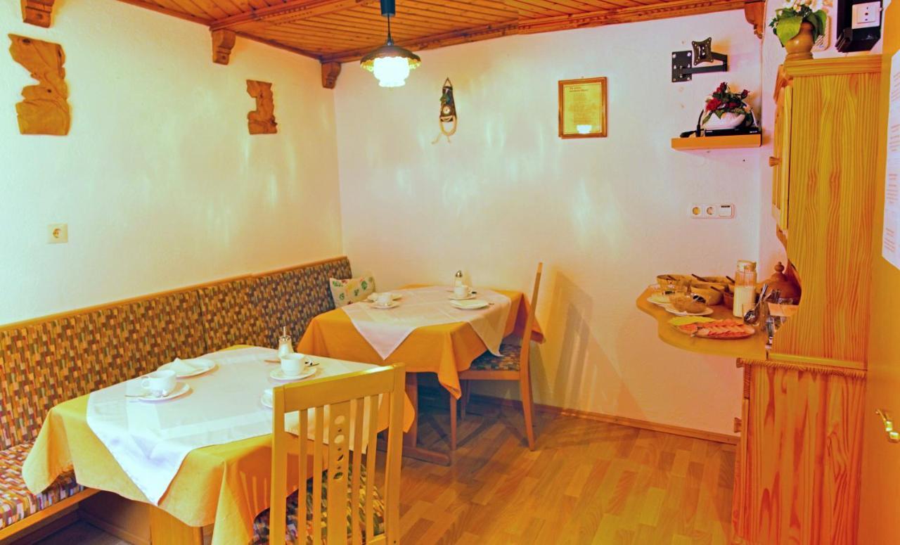 Haus Waldheim Hotel Sankt Leonhard im Pitztal Luaran gambar