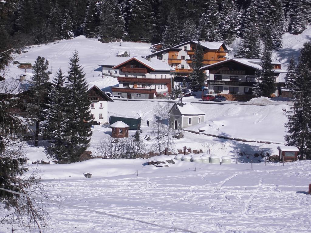 Haus Waldheim Hotel Sankt Leonhard im Pitztal Luaran gambar
